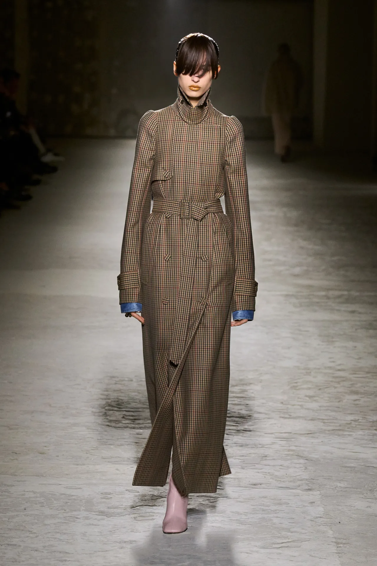 00030-dries-van-noten-fall-2024-ready-to-wear-credit-gorunway