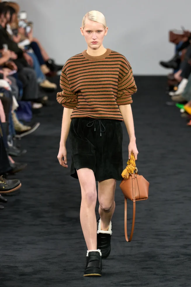 00030-j-w-anderson-fall-2024-ready-to-wear-credit-gorunway
