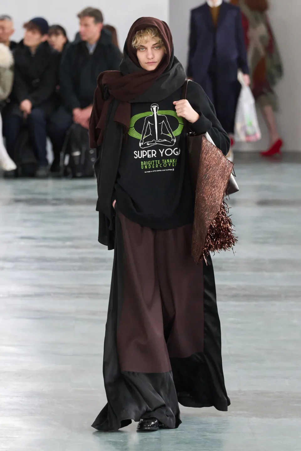 00030-undercover-fall-2024-ready-to-wear-credit-gorunway
