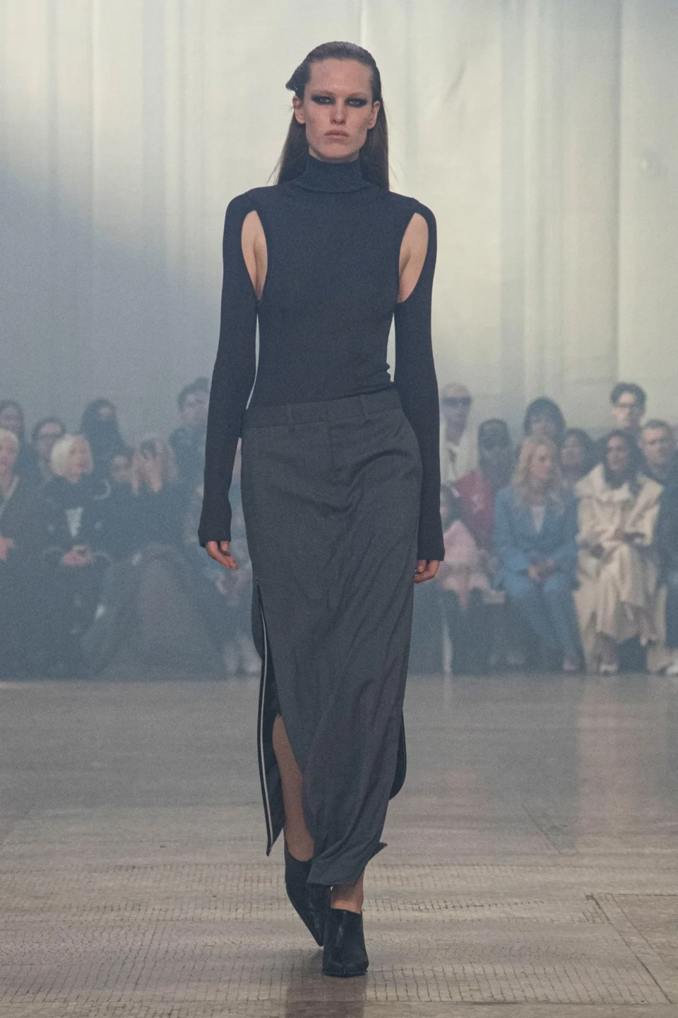 00035-helmut-lang-fall-2024-ready-to-wear-credit-brand
