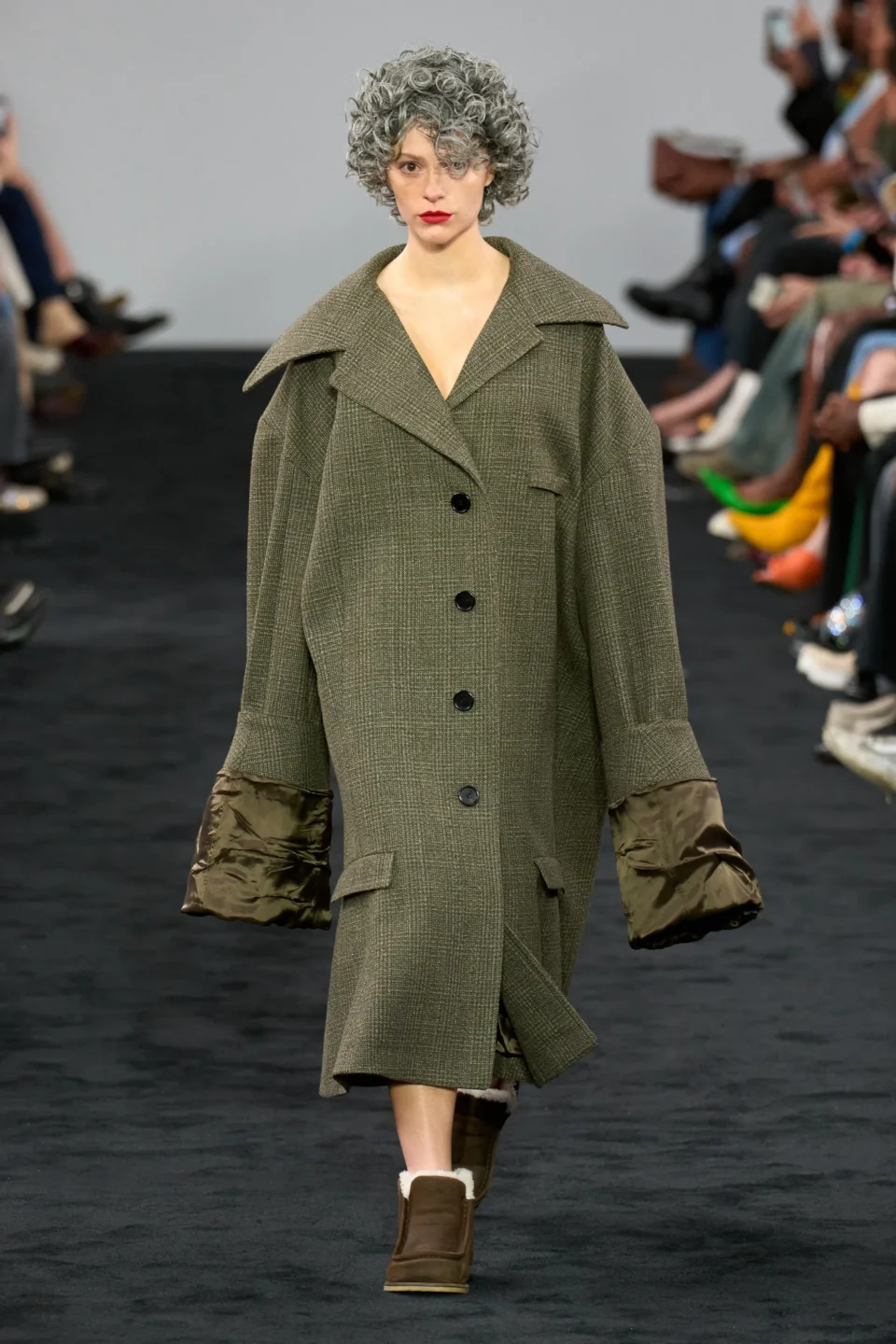 00036-j-w-anderson-fall-2024-ready-to-wear-credit-gorunway