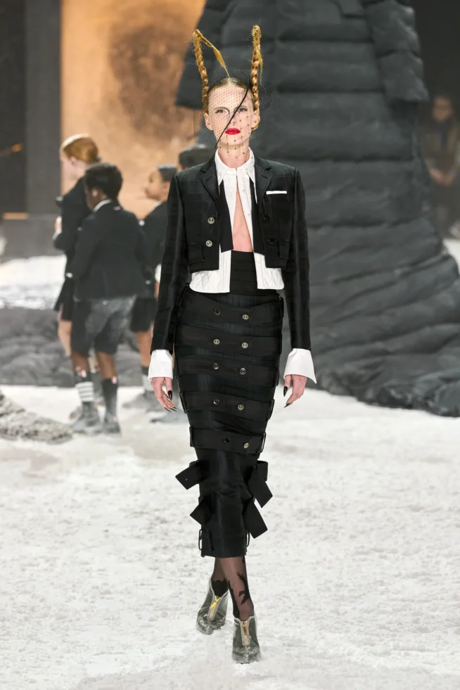 00036-thom-browne-fall-2024-ready-to-wear-credit-gorunway