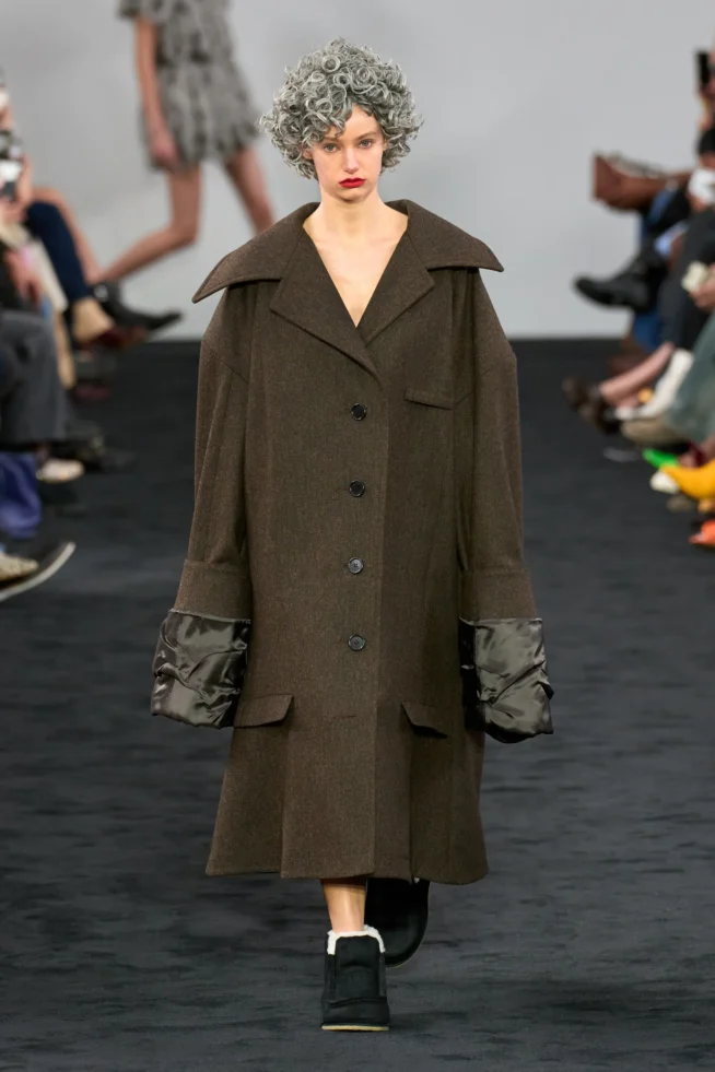 00037-j-w-anderson-fall-2024-ready-to-wear-credit-gorunway