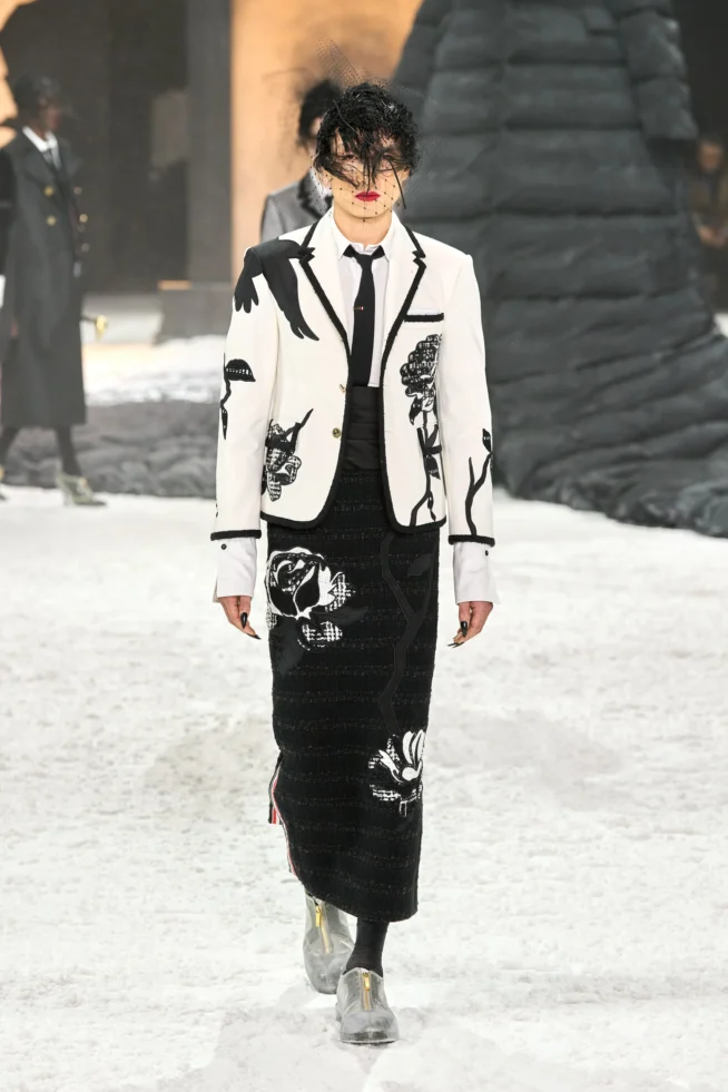 00037-thom-browne-fall-2024-ready-to-wear-credit-gorunway