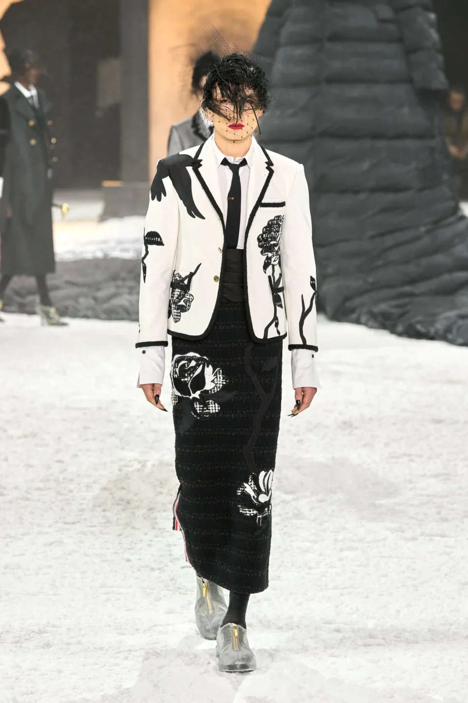 00037-thom-browne-fall-2024-ready-to-wear-credit-gorunway