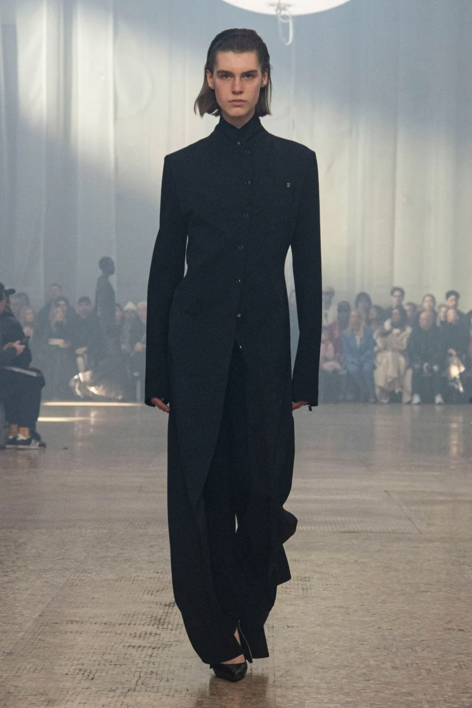 00045-helmut-lang-fall-2024-ready-to-wear-credit-brand