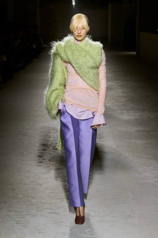 00059-dries-van-noten-fall-2024-ready-to-wear-credit-gorunway