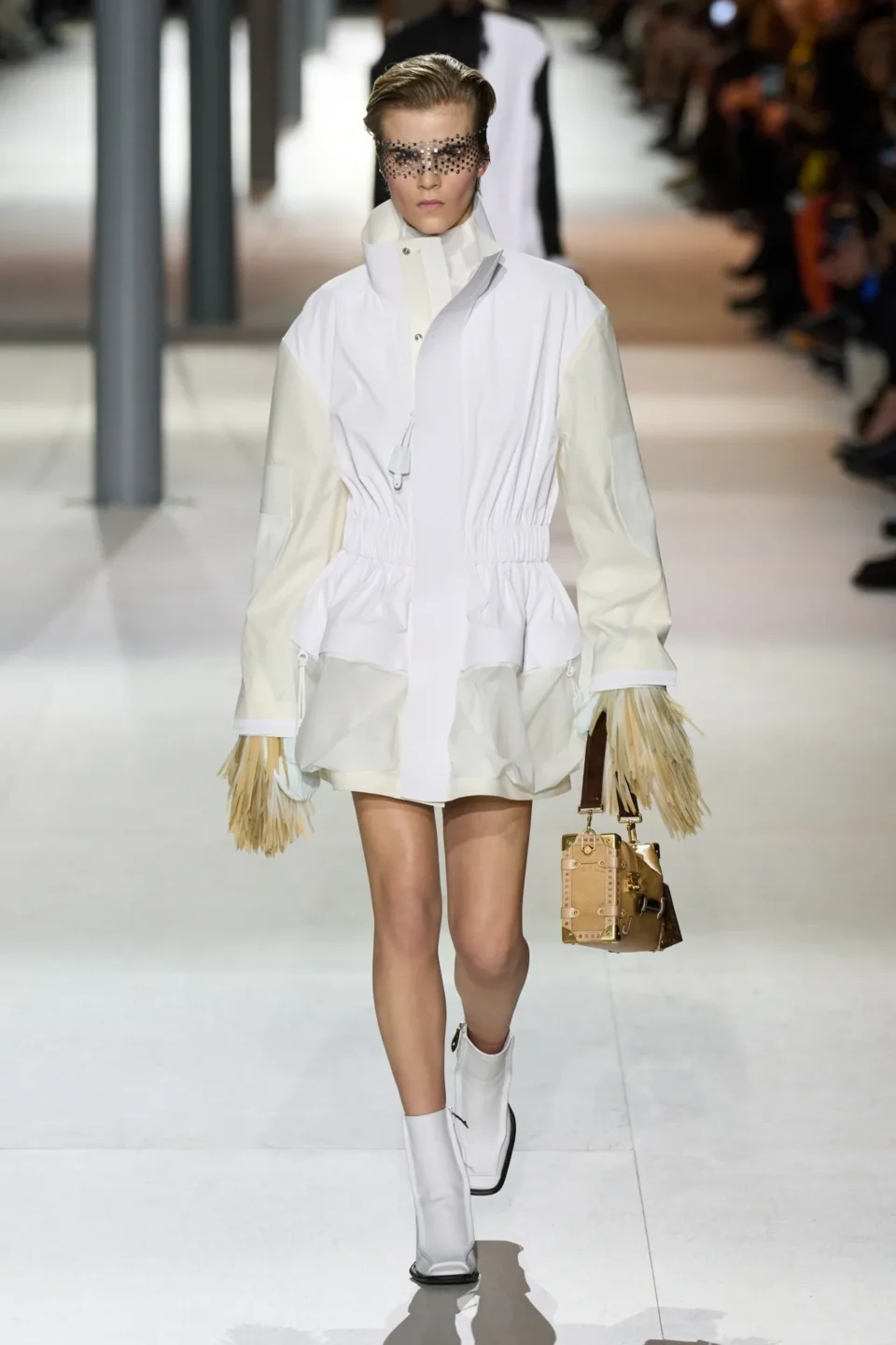 00002-louis-vuitton-fall-2024-ready-to-wear-credit-gorunway