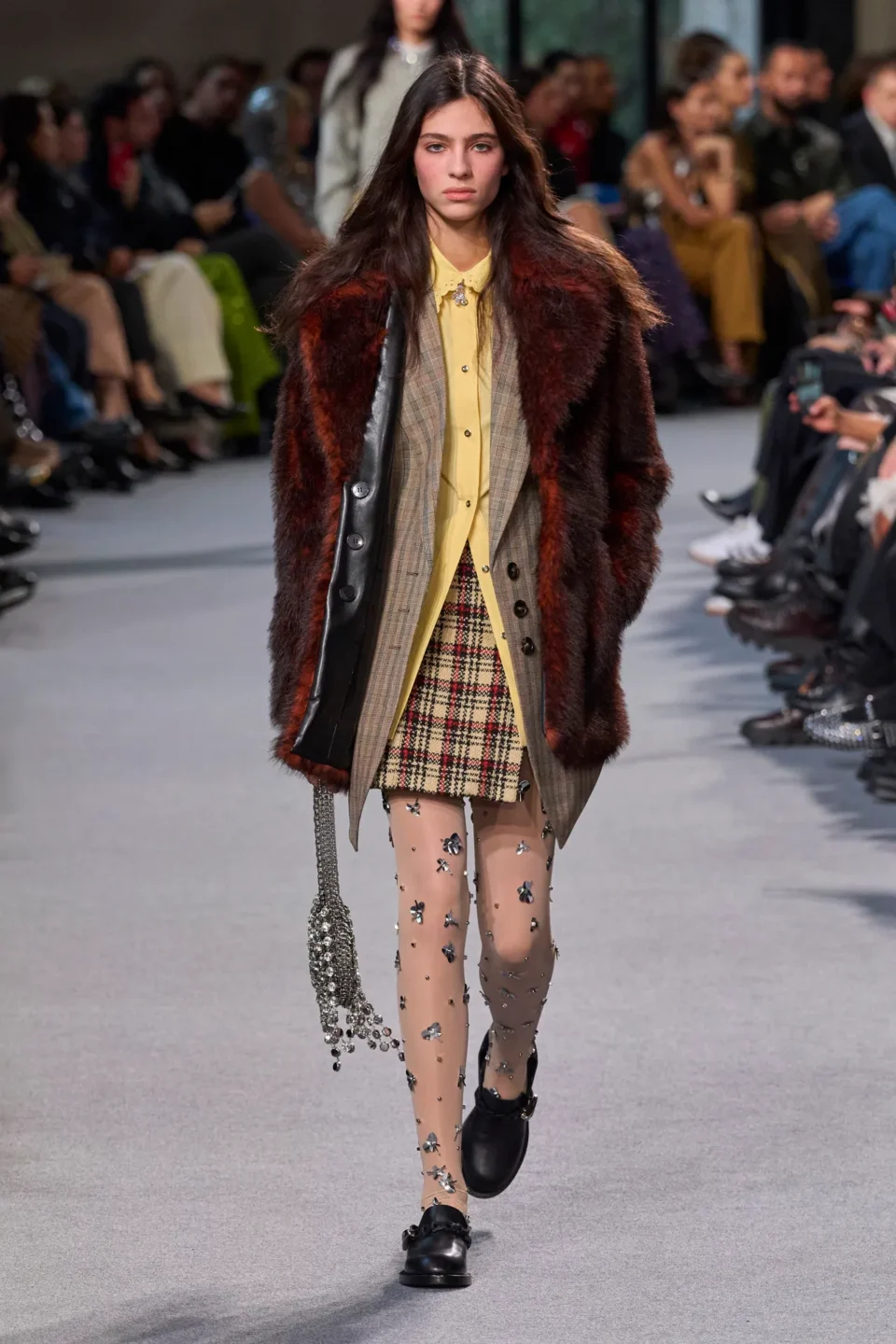 00002-rabanne-fall-2024-ready-to-wear-credit-gorunway