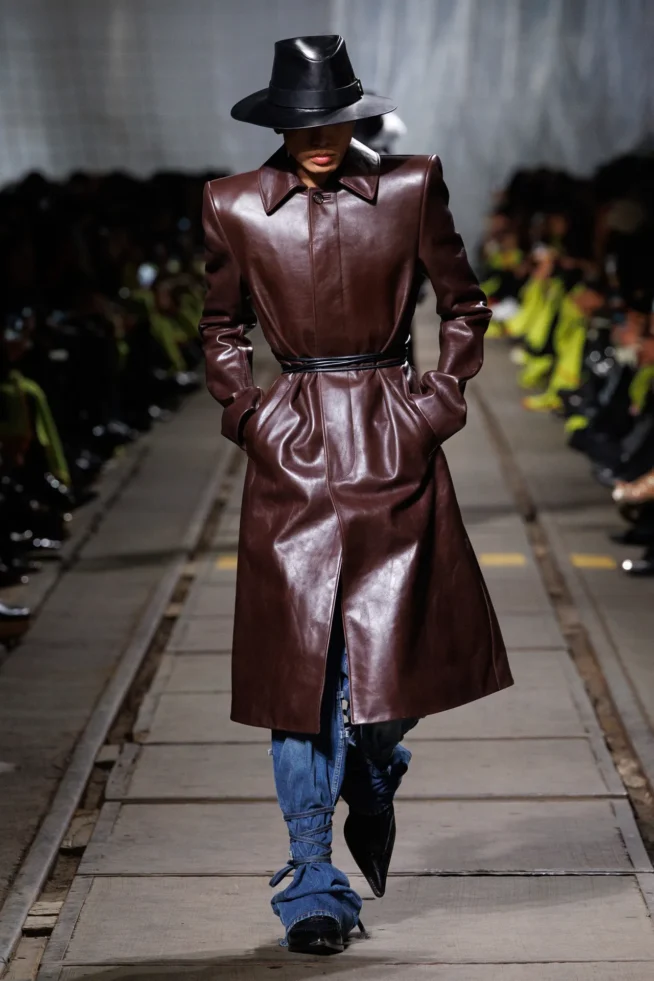 00005-alexander-mcqueen-fall-2024-ready-to-wear-credit-brand