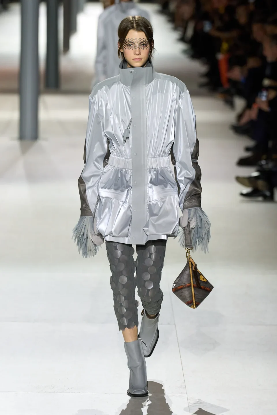 00006-louis-vuitton-fall-2024-ready-to-wear-credit-gorunway