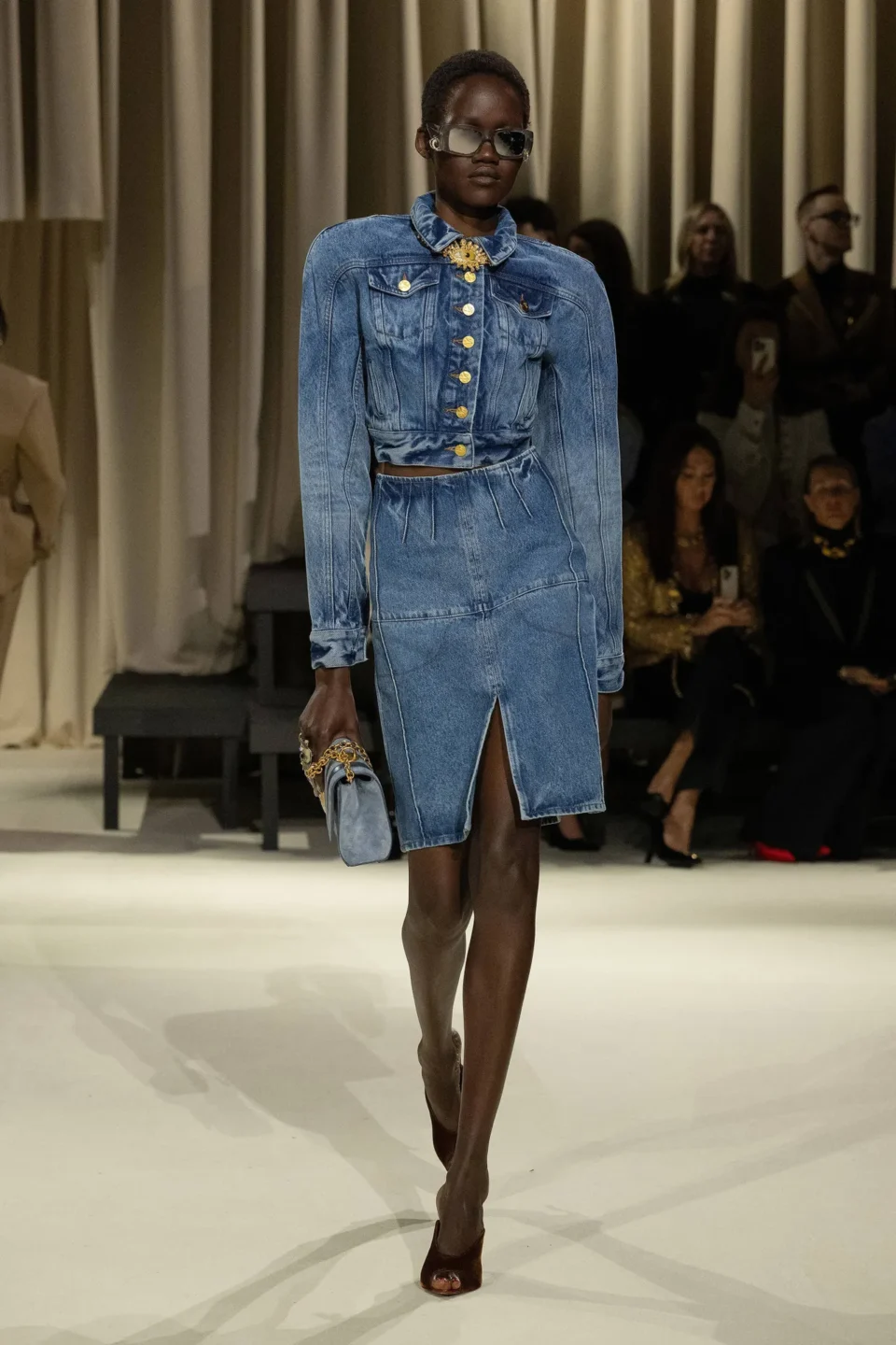00006-schiaparelli-fall-2024-ready-to-wear-credit-brand