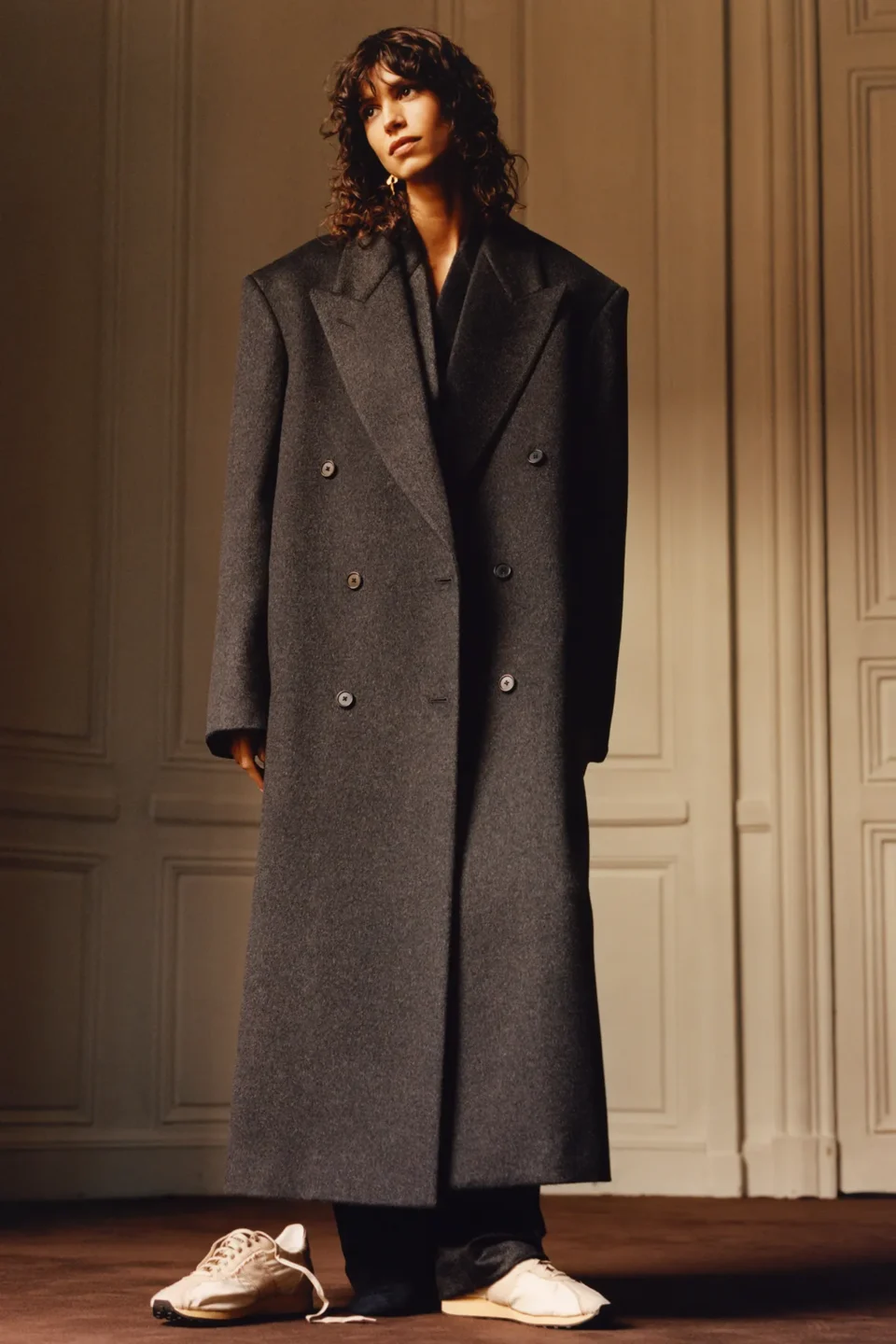 00007-the-row-resort-2024-ready-to-wear-credit-brand