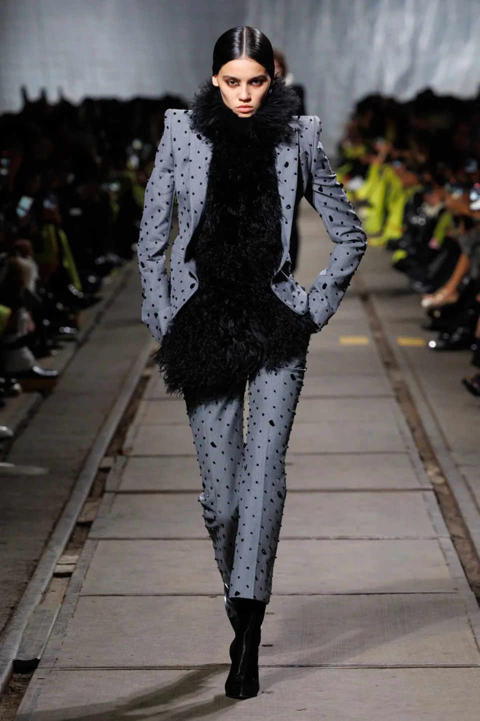 00008-alexander-mcqueen-fall-2024-ready-to-wear-credit-brand