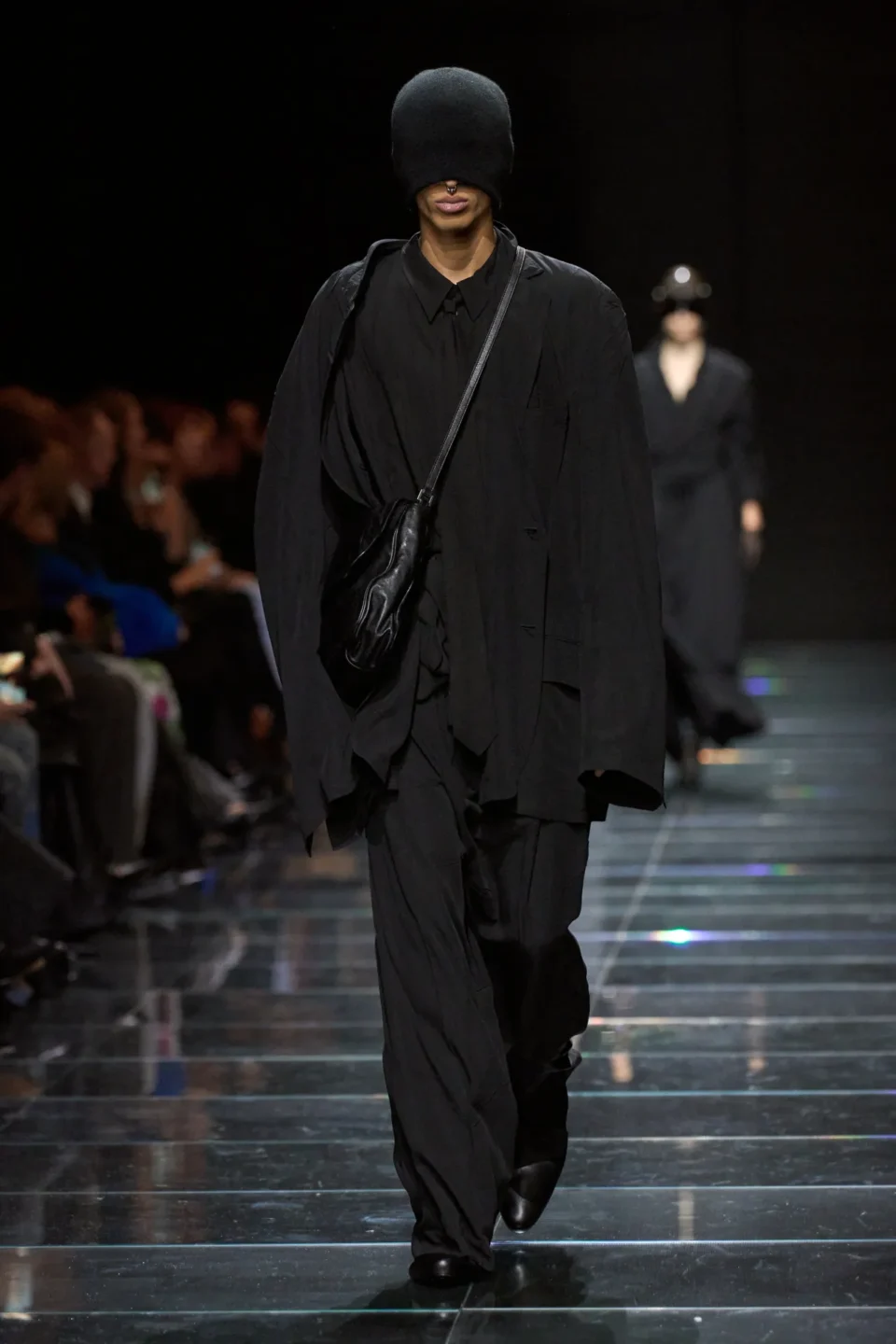 00009-balenciaga-fall-2024-ready-to-wear-credit-gorunway