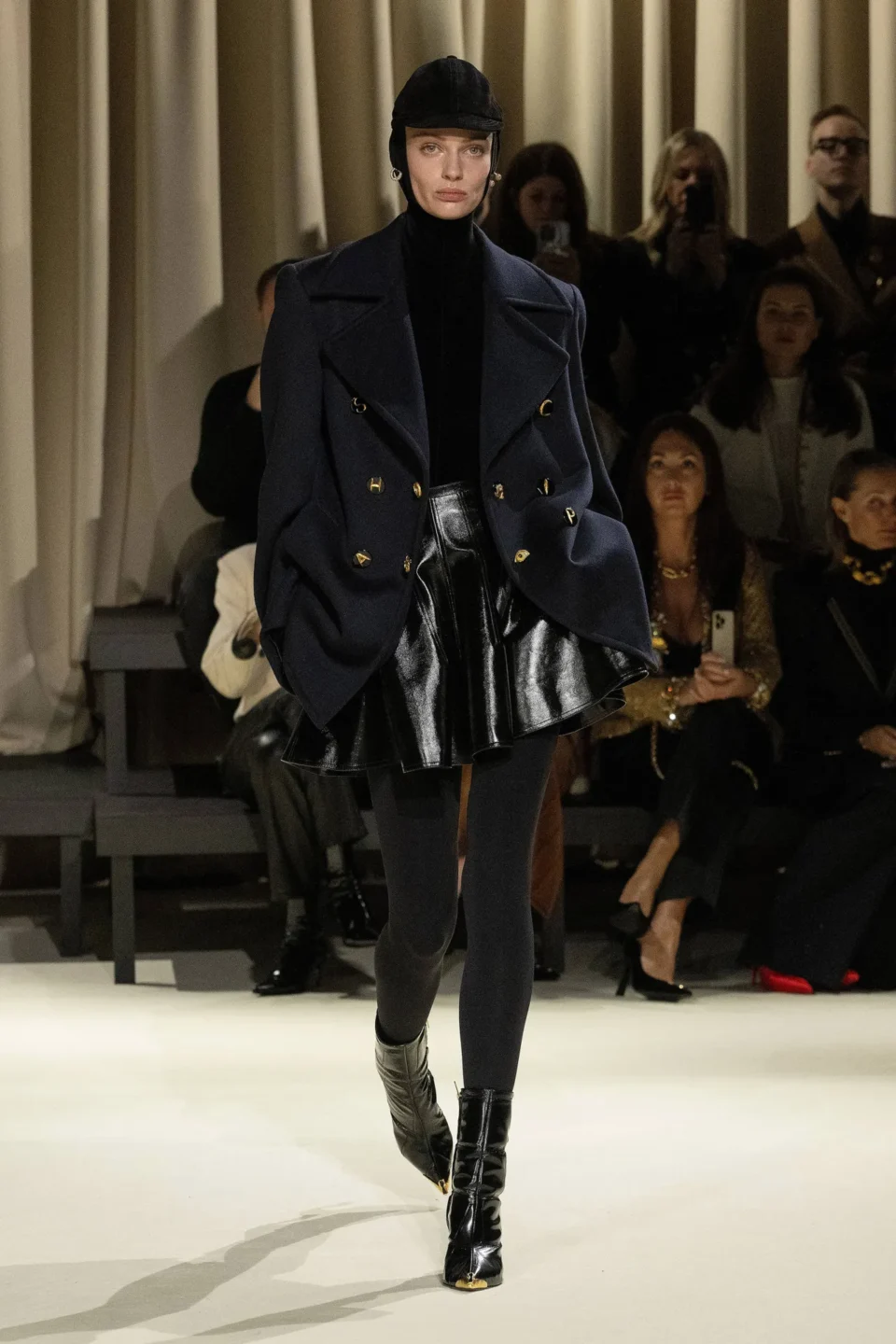 00009-schiaparelli-fall-2024-ready-to-wear-credit-brand
