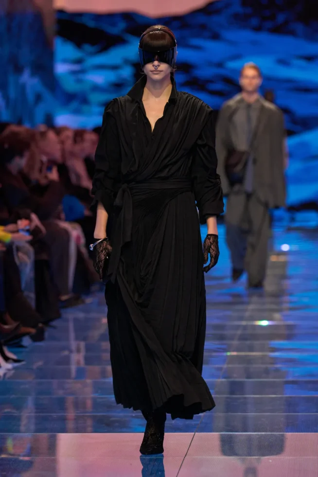 00010-balenciaga-fall-2024-ready-to-wear-credit-gorunway