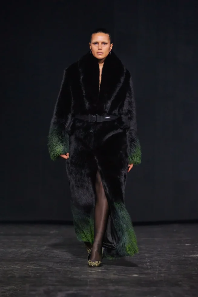 00010-coperni-fall-2024-ready-to-wear-credit-brand