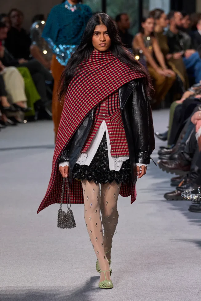 00012-rabanne-fall-2024-ready-to-wear-credit-gorunway
