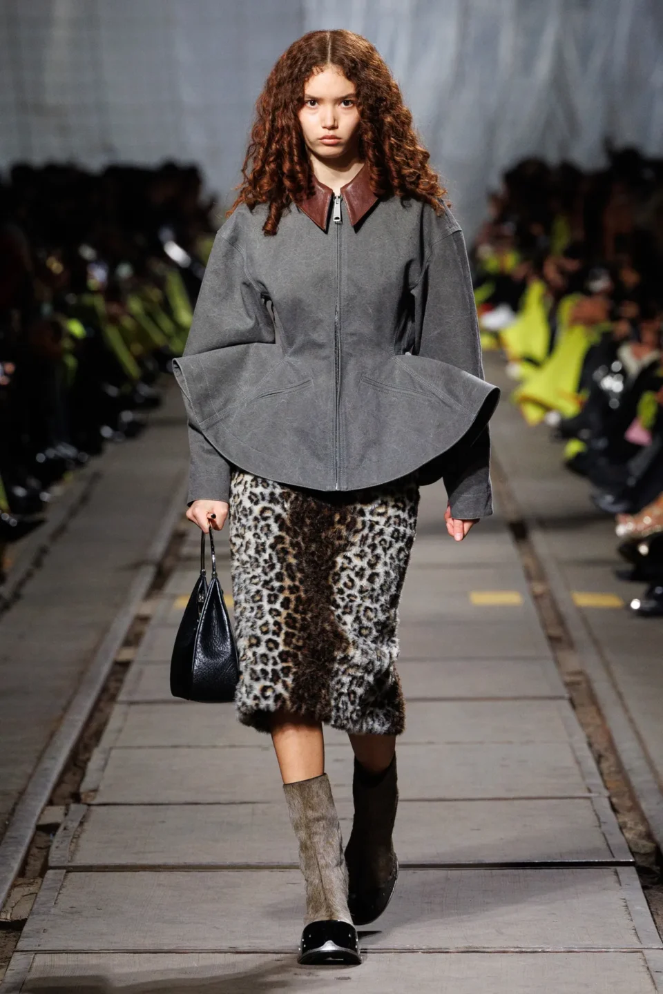 00016-alexander-mcqueen-fall-2024-ready-to-wear-credit-brand
