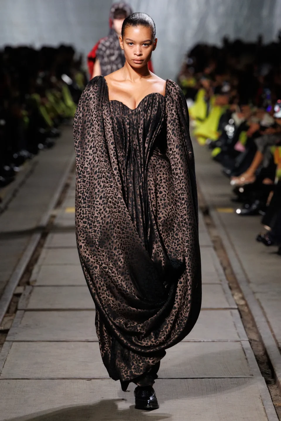 00017-alexander-mcqueen-fall-2024-ready-to-wear-credit-brand