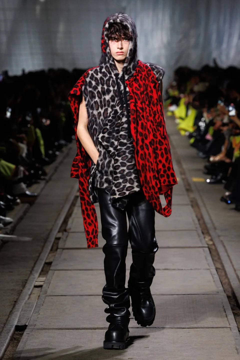 00018-alexander-mcqueen-fall-2024-ready-to-wear-credit-brand