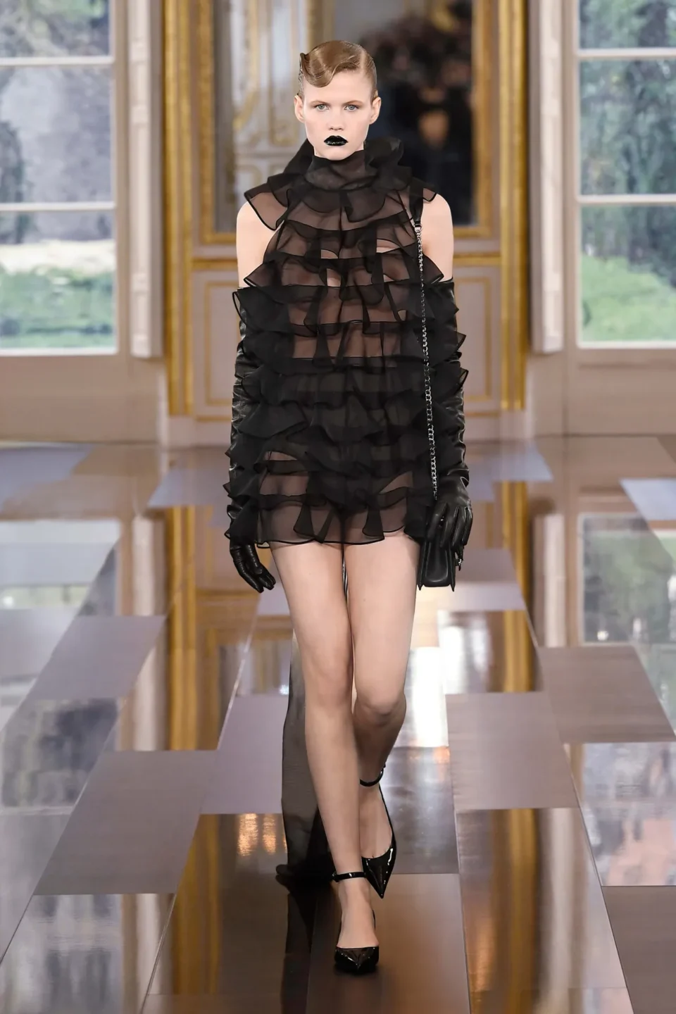 00020-valentino-fall-2024-ready-to-wear-credit-brand