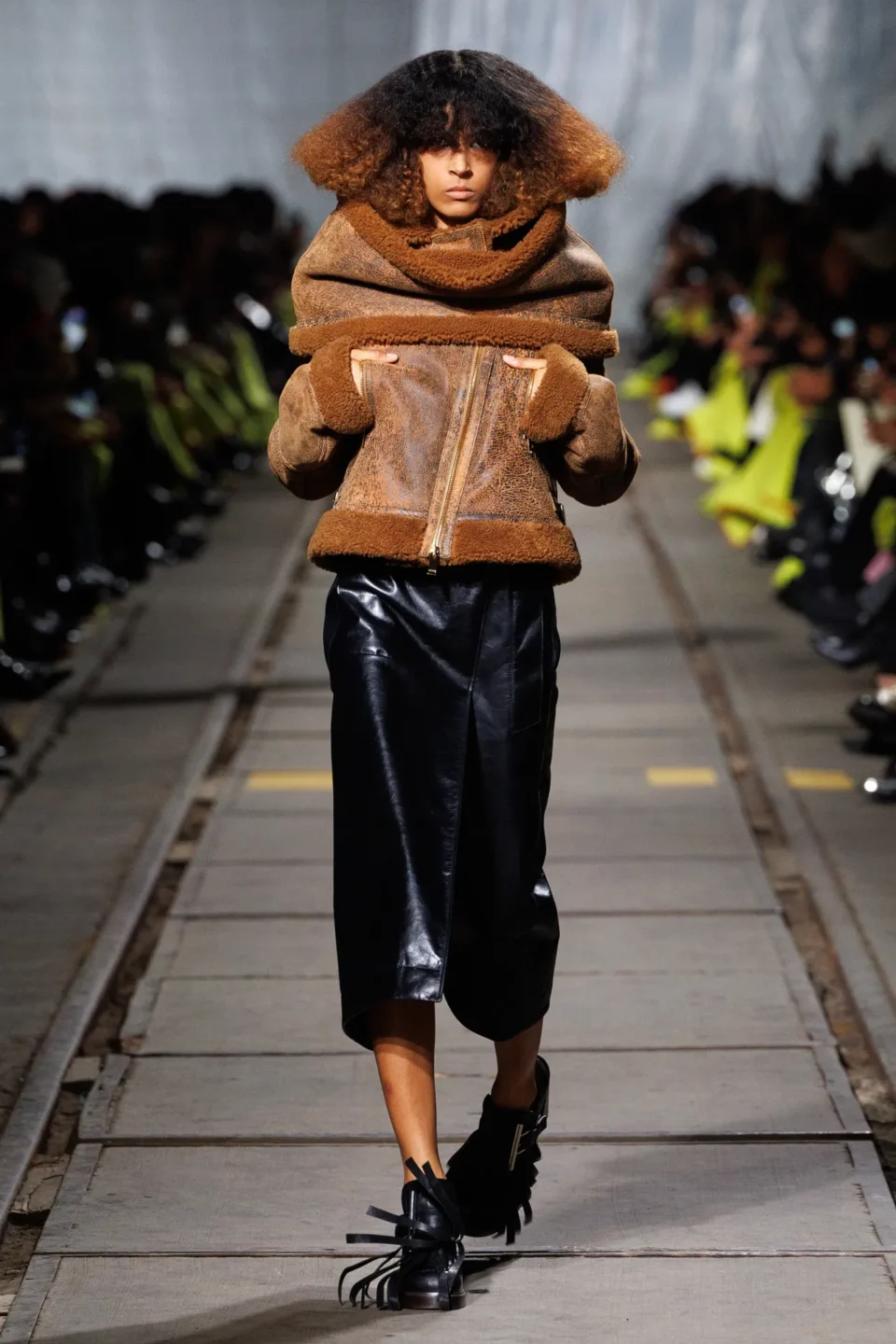00021-alexander-mcqueen-fall-2024-ready-to-wear-credit-brand