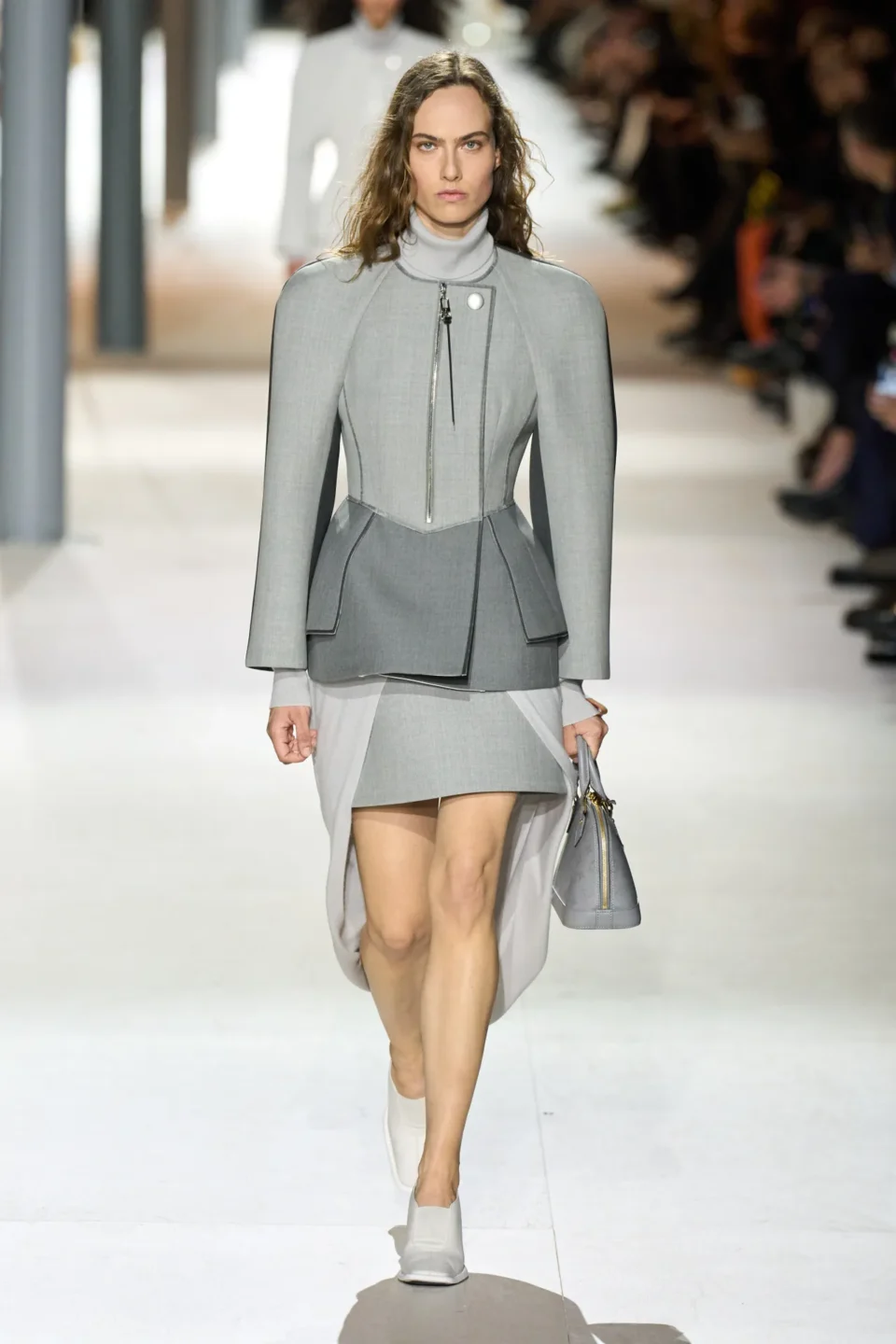 00021-louis-vuitton-fall-2024-ready-to-wear-credit-gorunway