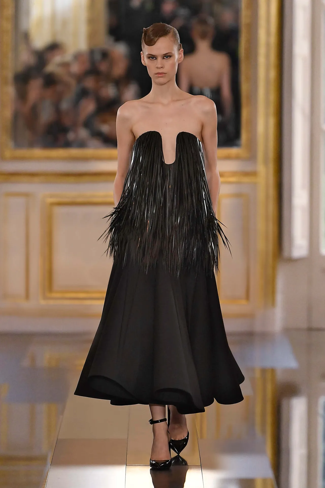 00023-valentino-fall-2024-ready-to-wear-credit-brand