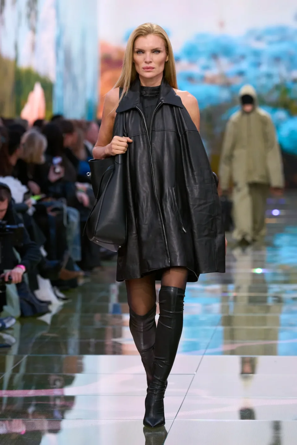 00026-balenciaga-fall-2024-ready-to-wear-credit-gorunway