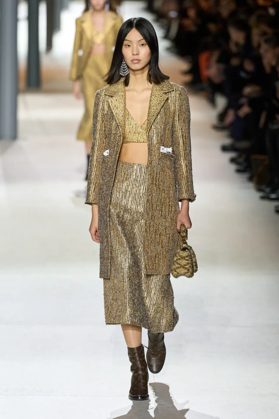 00026-louis-vuitton-fall-2024-ready-to-wear-credit-gorunway