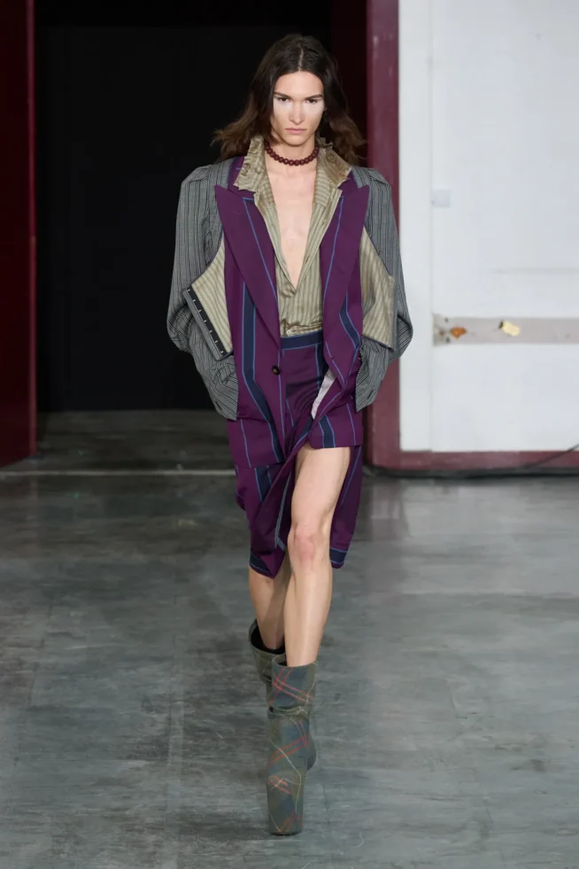 00030-andrea-kronthaler-for-vivienne-westwood-fall-2024-ready-to-wear-credit-gorunway