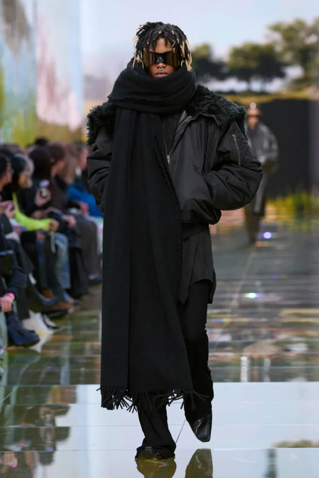 00031-balenciaga-fall-2024-ready-to-wear-credit-gorunway