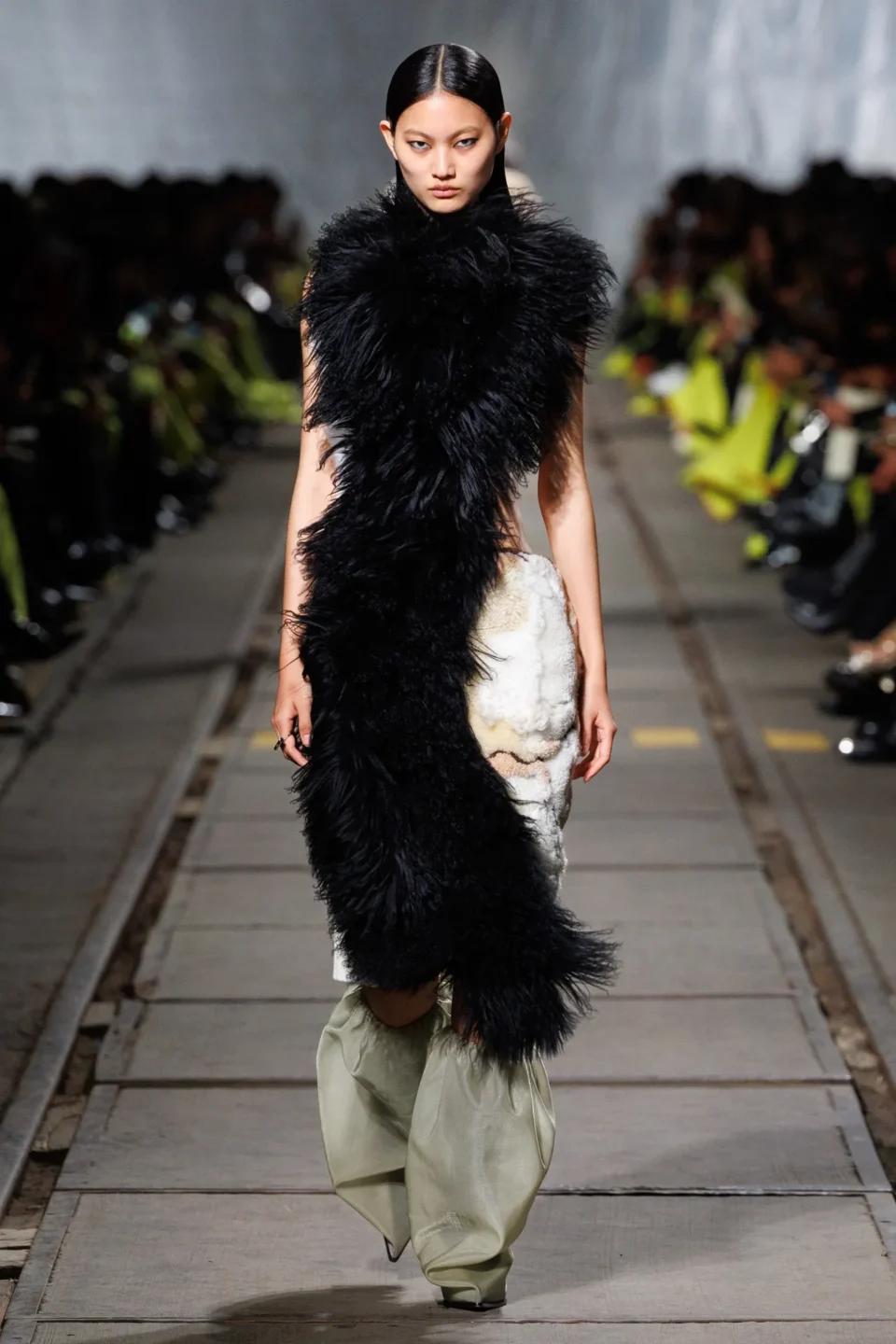 00033-alexander-mcqueen-fall-2024-ready-to-wear-credit-brand