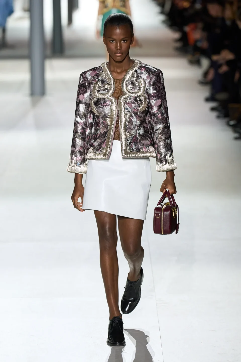 00033-louis-vuitton-fall-2024-ready-to-wear-credit-gorunway