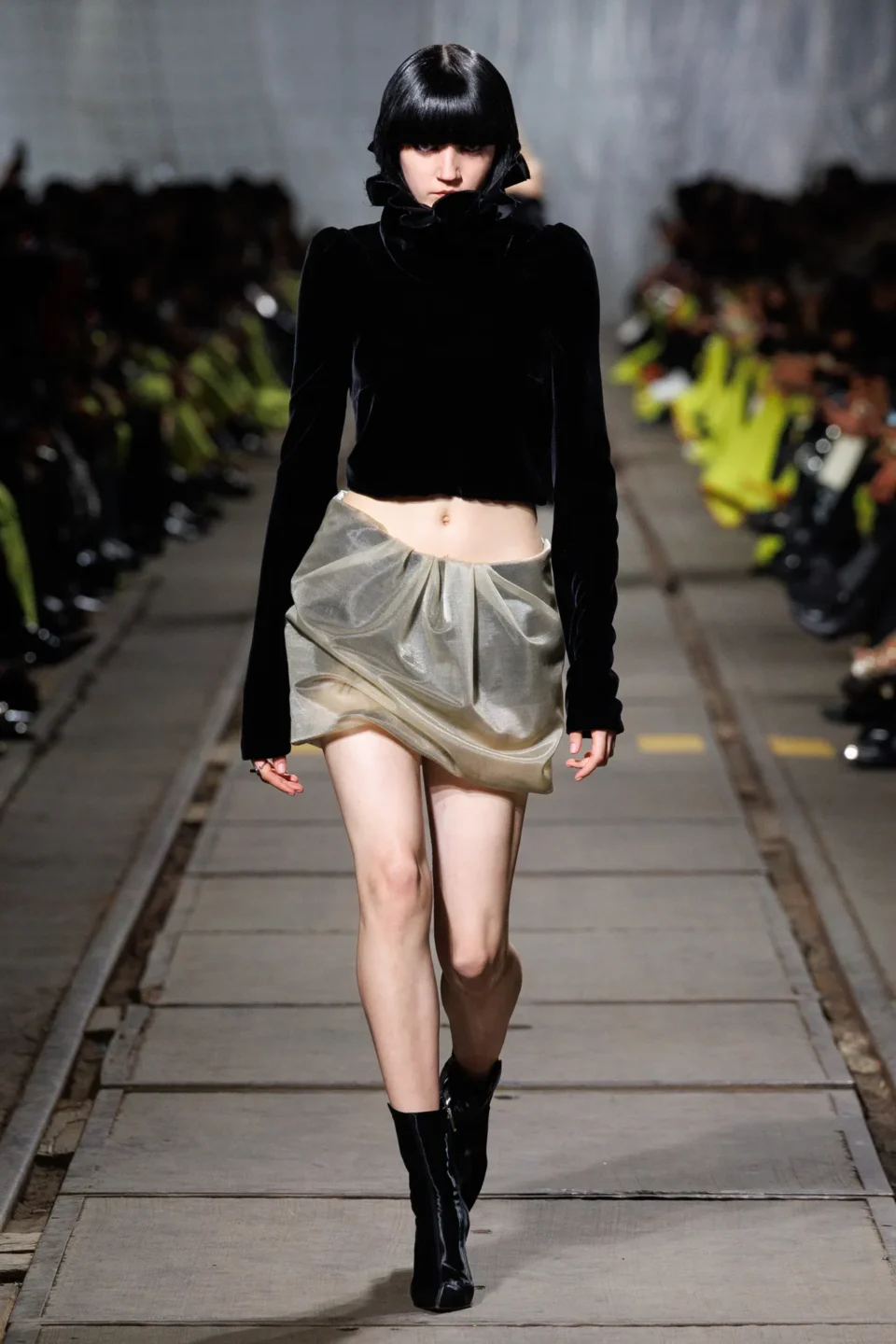 00038-alexander-mcqueen-fall-2024-ready-to-wear-credit-brand