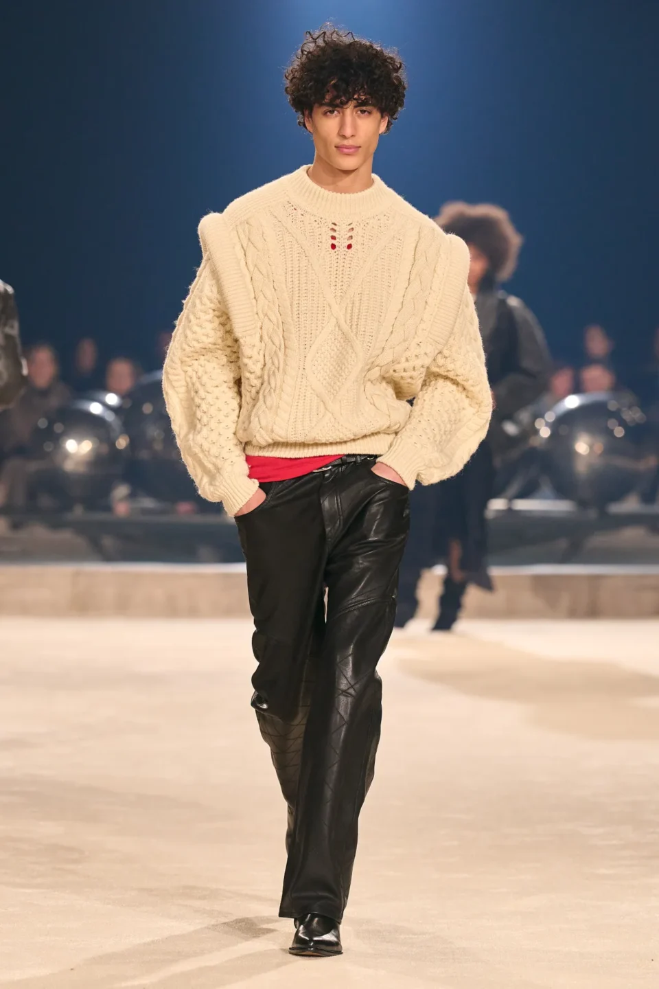 00043-isabel-marant-fall-2024-ready-to-wear-credit-gorunway