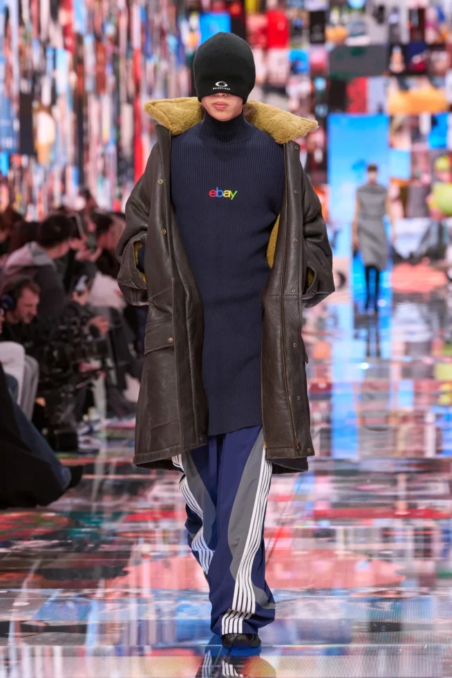00045-balenciaga-fall-2024-ready-to-wear-credit-gorunway