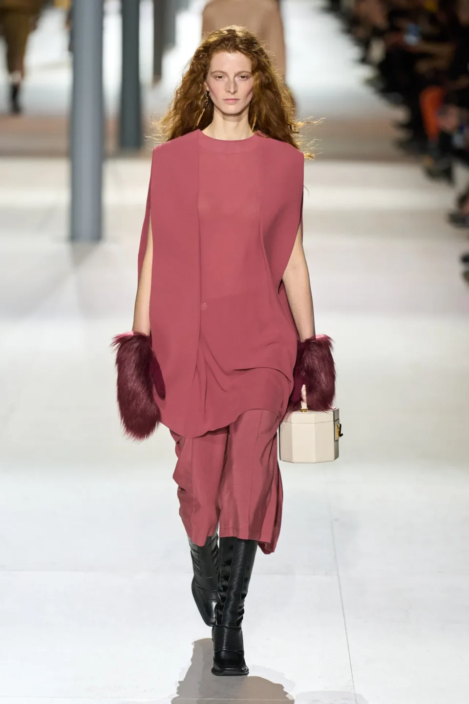 00045-louis-vuitton-fall-2024-ready-to-wear-credit-gorunway