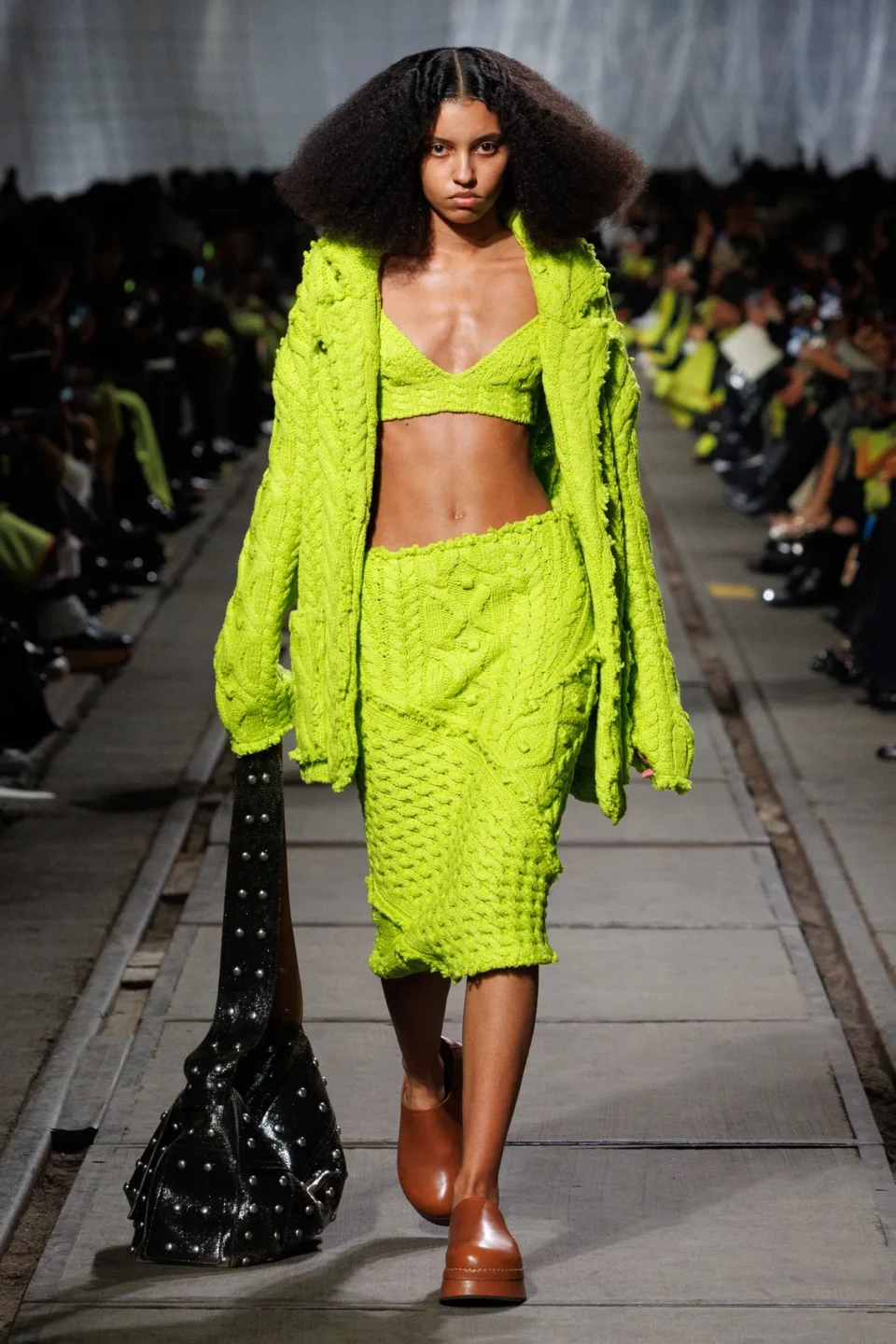 00048-alexander-mcqueen-fall-2024-ready-to-wear-credit-brand