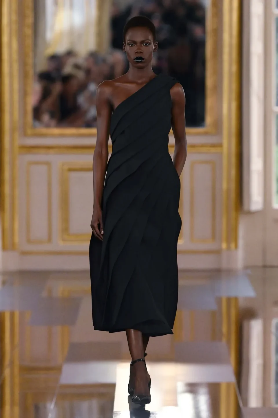 00049-valentino-fall-2024-ready-to-wear-credit-brand