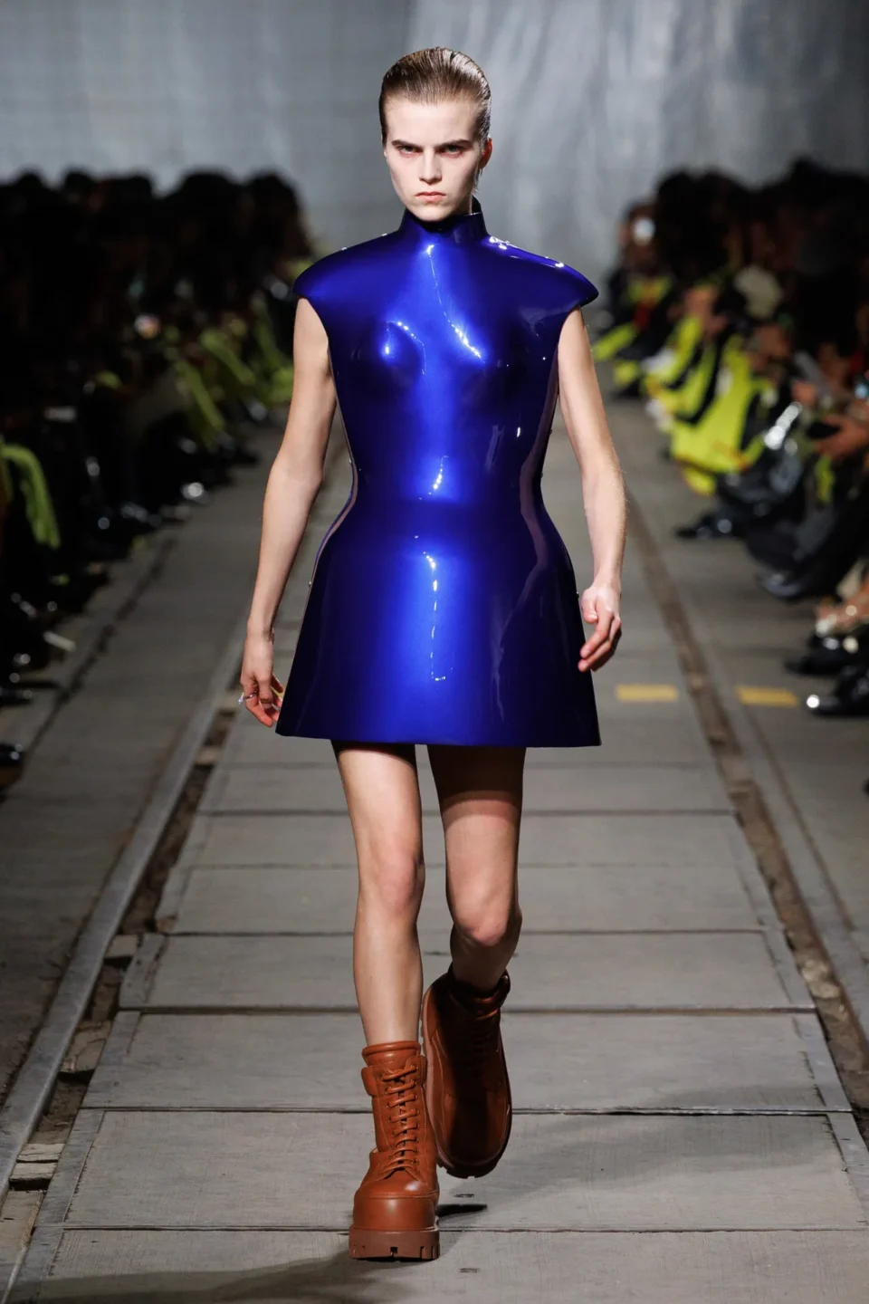 00052-alexander-mcqueen-fall-2024-ready-to-wear-credit-brand