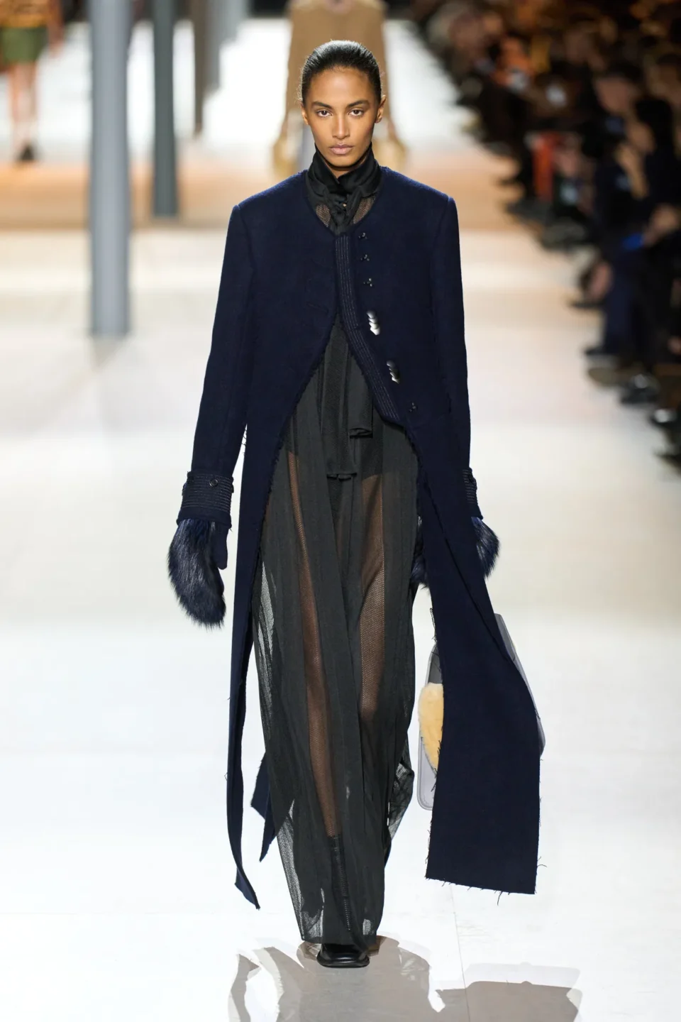 00052-louis-vuitton-fall-2024-ready-to-wear-credit-gorunway