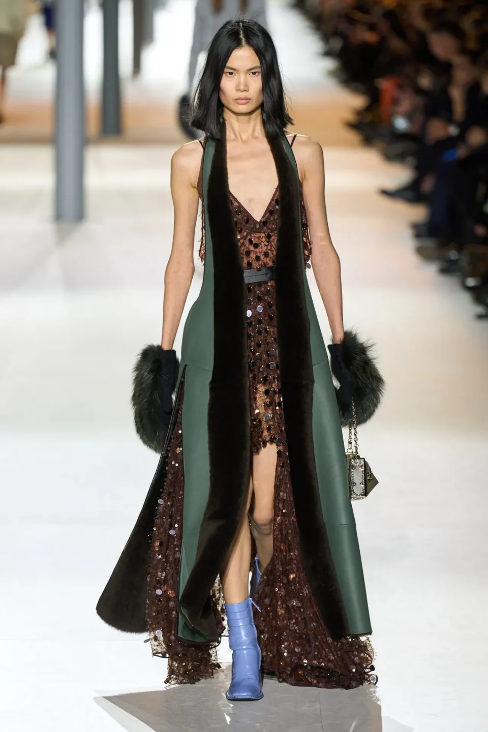 00055-louis-vuitton-fall-2024-ready-to-wear-credit-gorunway