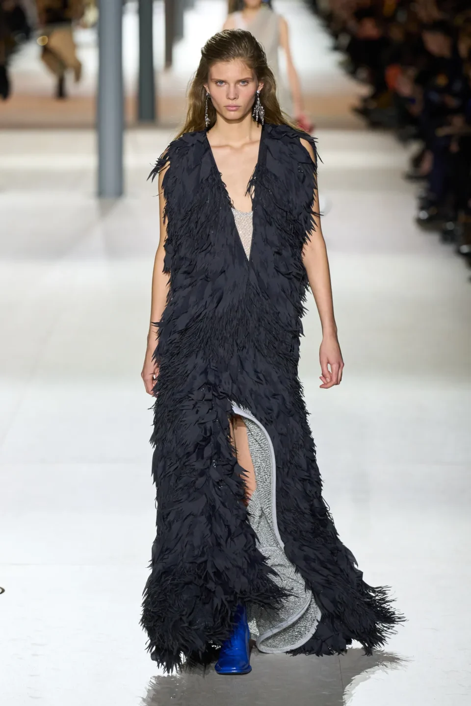 00060-louis-vuitton-fall-2024-ready-to-wear-credit-gorunway