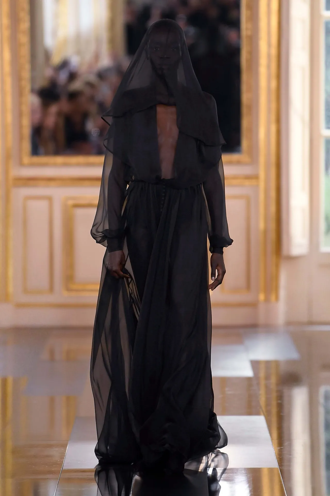 00060-valentino-fall-2024-ready-to-wear-credit-brand