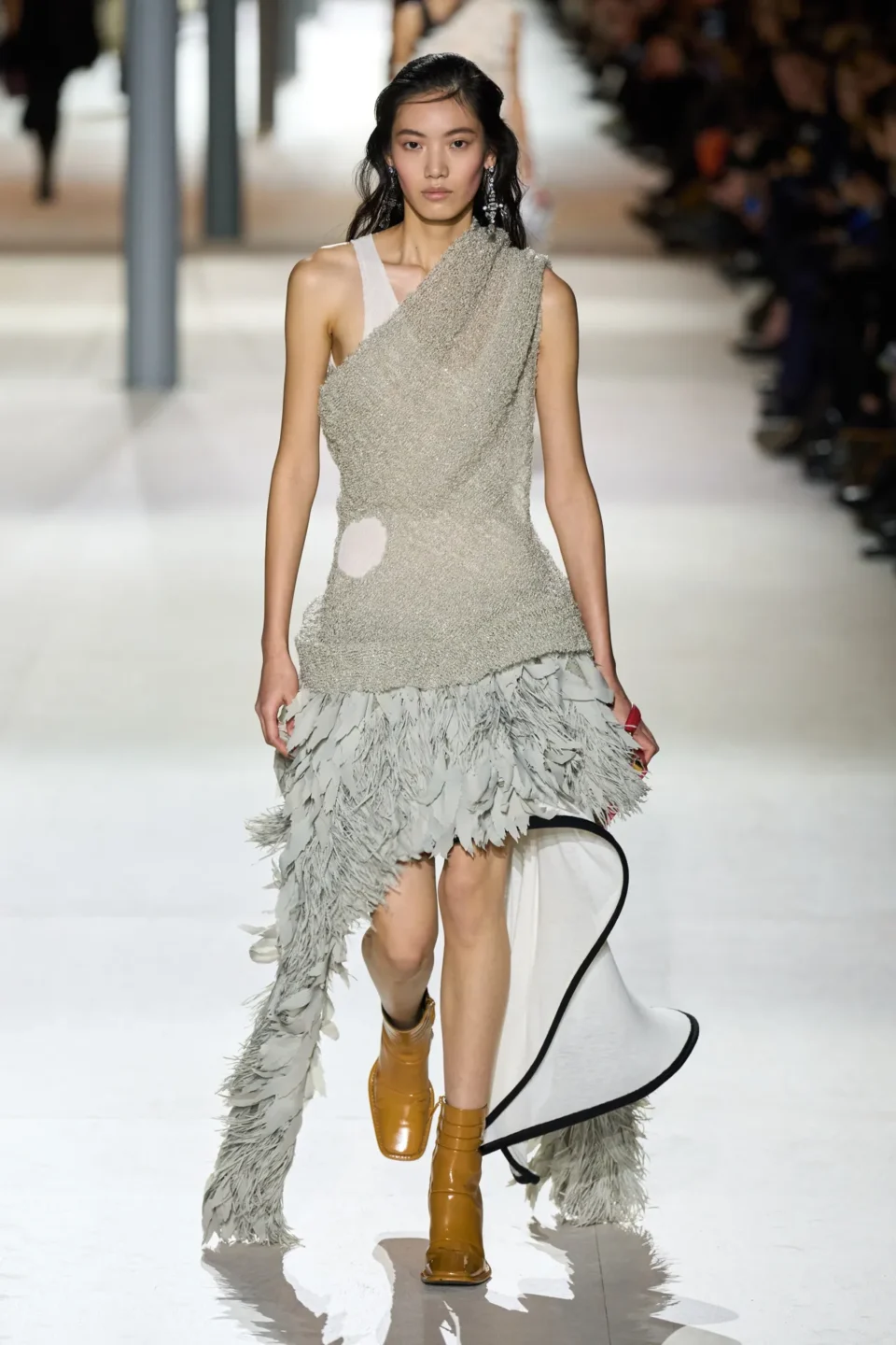 00061-louis-vuitton-fall-2024-ready-to-wear-credit-gorunway