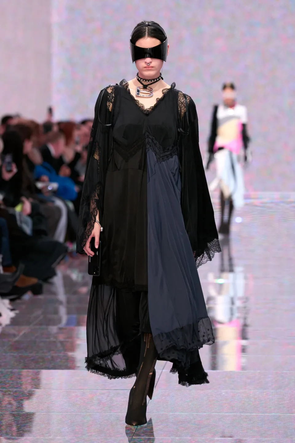 00062-balenciaga-fall-2024-ready-to-wear-credit-gorunway