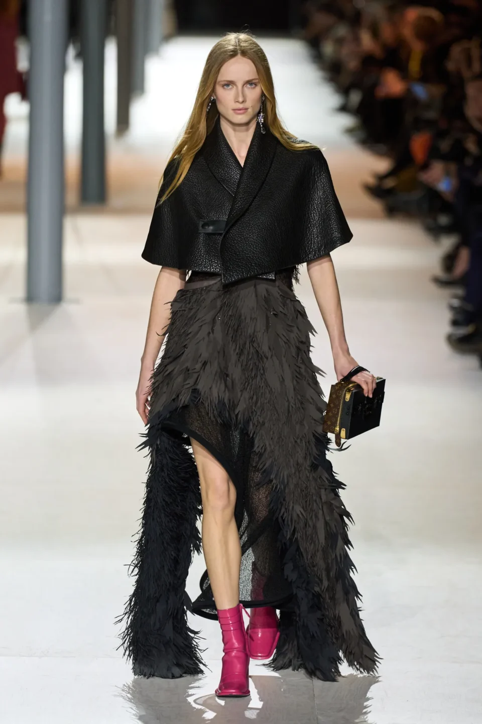 00063-louis-vuitton-fall-2024-ready-to-wear-credit-gorunway